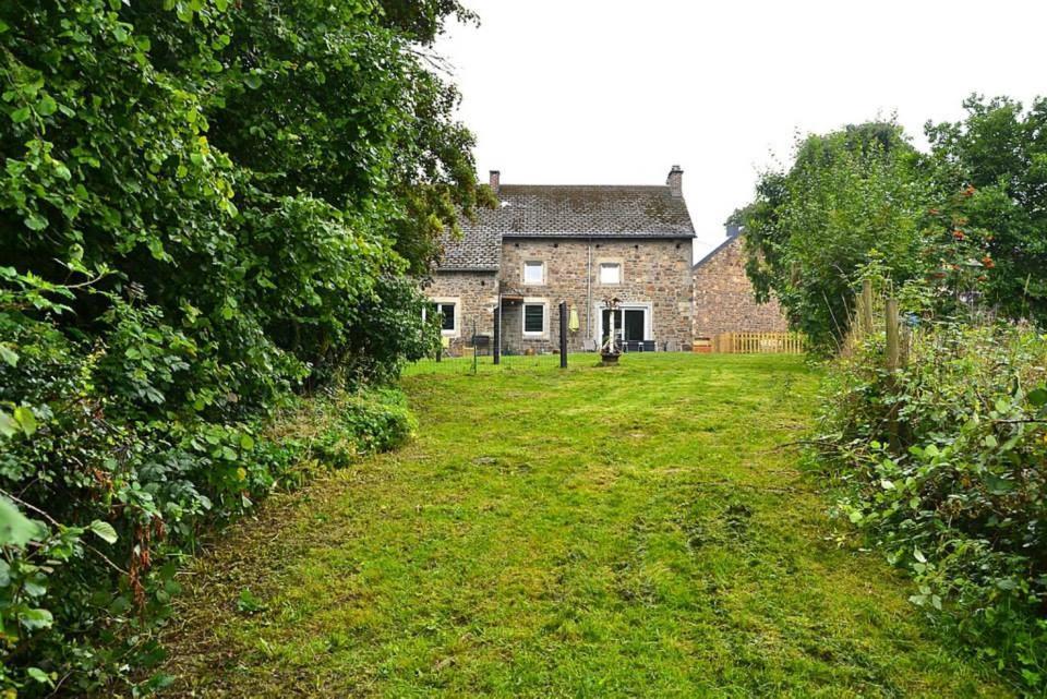 "Au Phil Du Temps" By Phils Cottages Érezée Exteriör bild